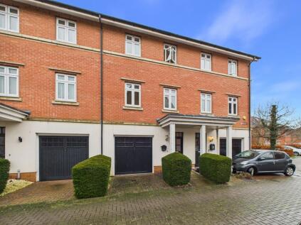 Broad Mead, Lower Earley, RG6