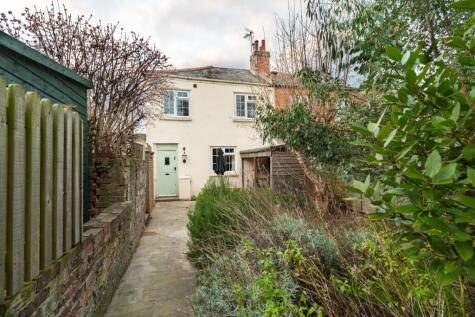St. Annes Terrace, Cheltenham, GL52