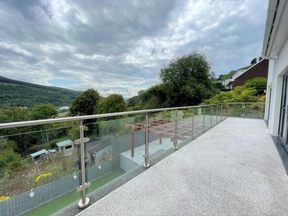 REAR BALCONY A
