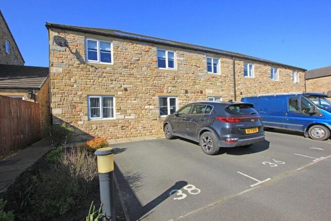 2 bed Apartment for sale Image 11