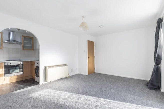 23 Leckhampton Pl...