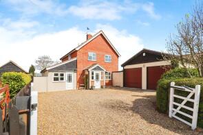 Greenfields, Low Street, Oakley, Brome And Oakley IP21 4AQ