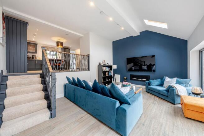 2 bed Terraced for sale Image 7