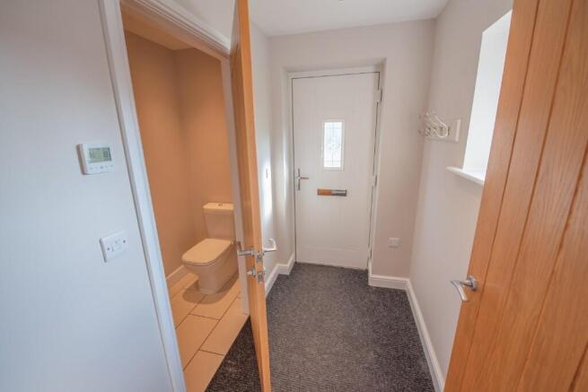4 bed Semi-Detached for sale Image 7
