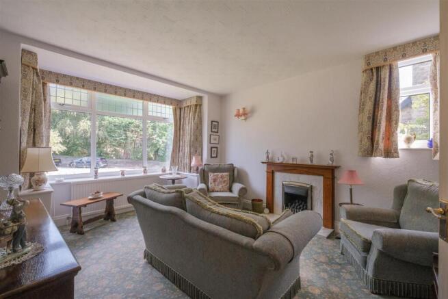 Lyndhurst Avenue, Brighouse photo 4