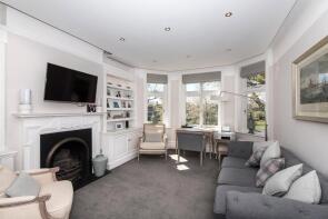 43, Rusthall Mansions, South Parade, London W4 1JR
