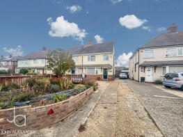 56, Mayes Lane, Harwich CO12 5EJ