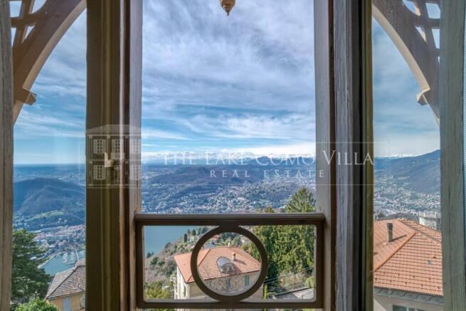 brunate the lake como villa- Villino bernese via p
