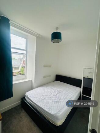 1 bed Flat to rent Image 5