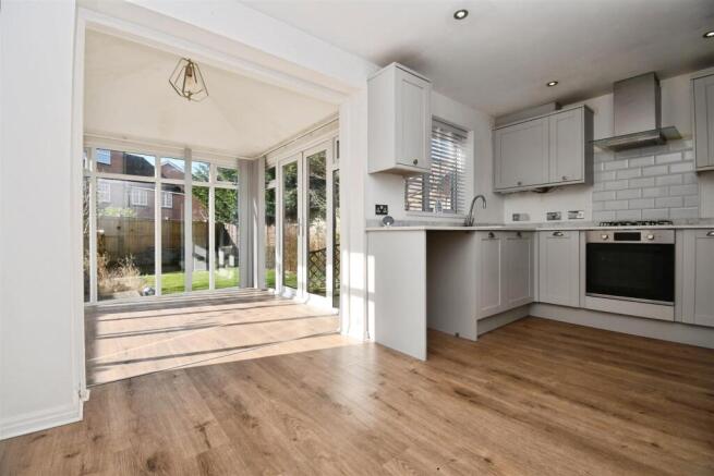 b4032df7-U 20 287 29.JPG