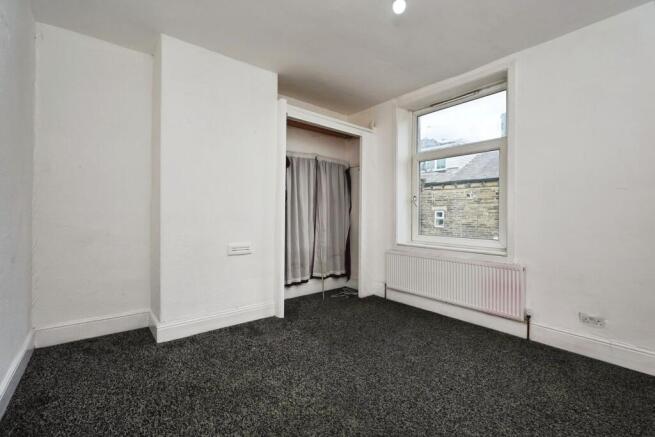2 bed Terraced for sale Image 7