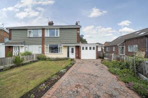 11, Meadow Place, Selby YO8 3LU