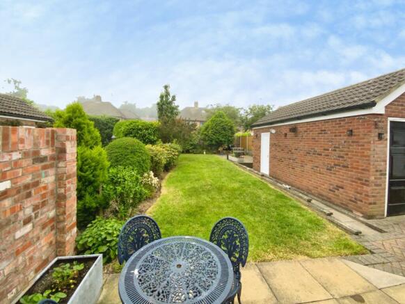 3 bed Semi-Detached for sale Image 12