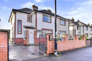 107, Davyhulme Road, Manchester M32 0AU