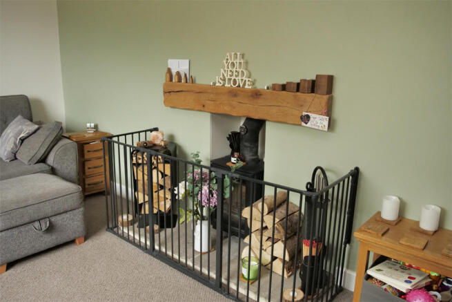 Photo 9
