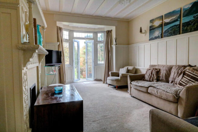 Lounge 3