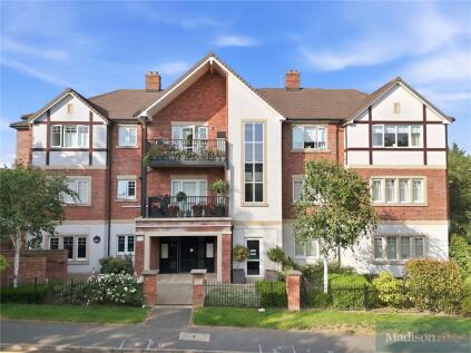 St. Johns Road, Loughton, Essex, IG10