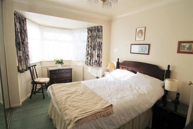 Basildon bed 1.JPG