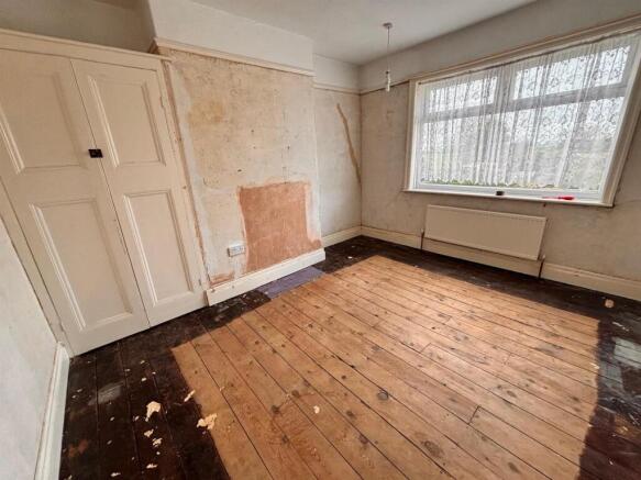 3 bed House for sale Image 9