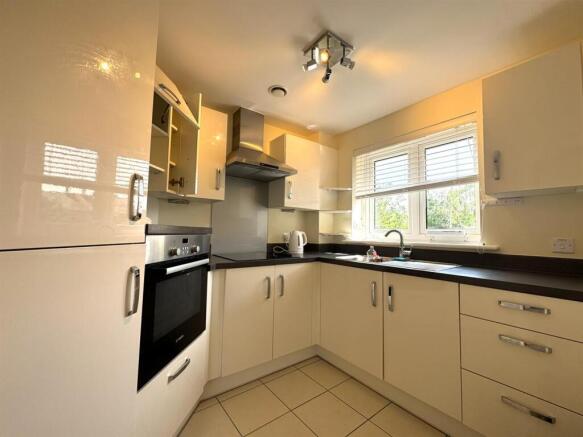 Kitchen.JPEG