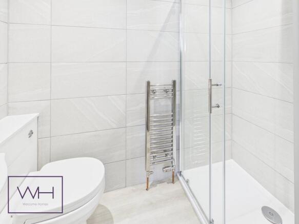 CAM04980G0-PR0127-ST