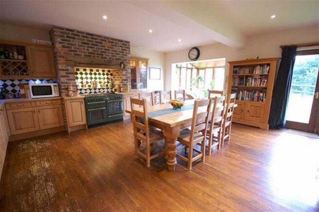 Dining Kitchen