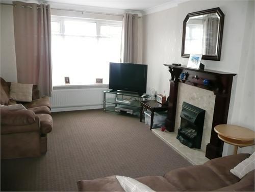 Lounge.