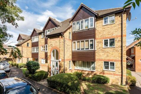 River Meads, Stanstead Abbotts, SG12