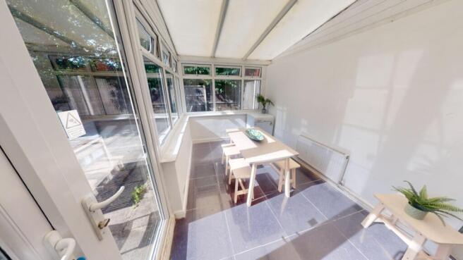 4-Old-Mill-Close-09102024_092850