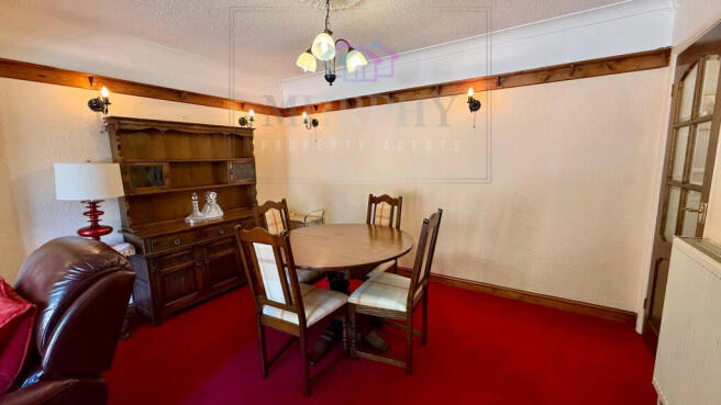 3 bed Semi-Detached for sale Image 6