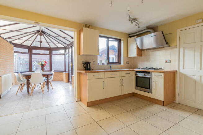 romrps-LOW160324-Haw