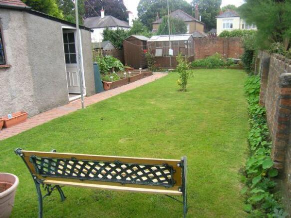 Photo 7