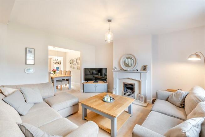 8573650-interior07.jpg