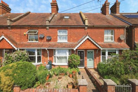 New Road, Ridgewood, Uckfield, East Sussex, TN22