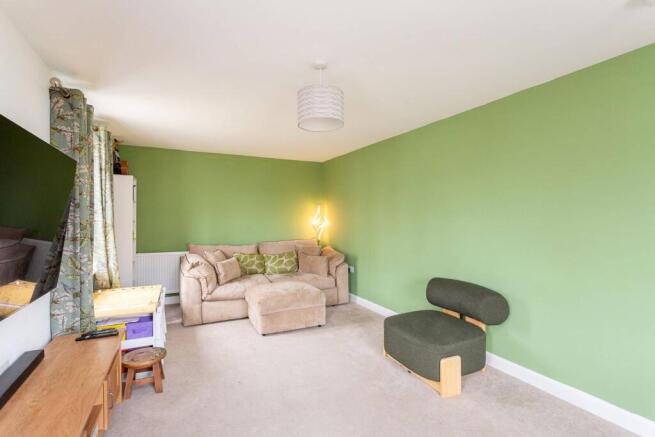 37 Kingslaw Avenue, Kirkcaldy, KY1 2DD photo 4