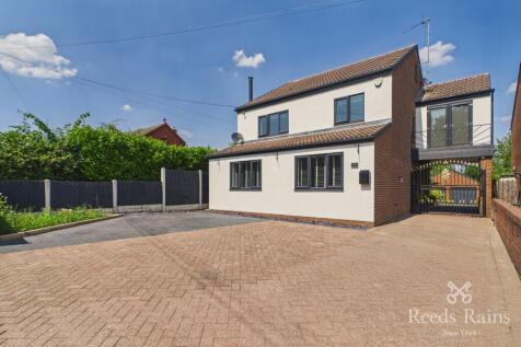 Swinston Hill Road, Dinnington, Sheffield, South Yorkshire, S25
