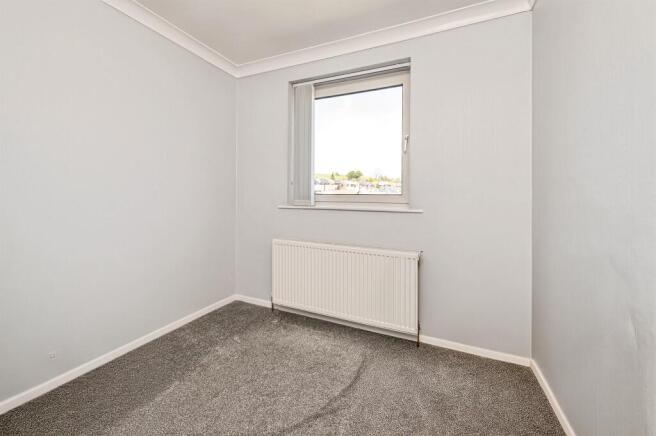 3 bed Semi-Detached for sale Image 9