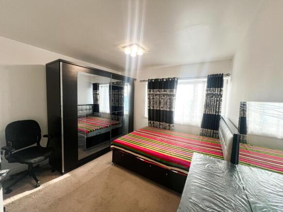Beehive Court IG1