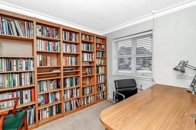 Bedroom Two/Dining