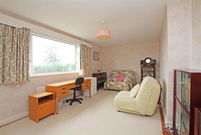 49BR - Bedroom one 1.jpg
