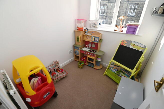 4 bed Town House for sale Image 7