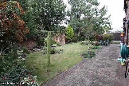 Photo 34