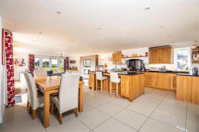 Kitchen/Living Room