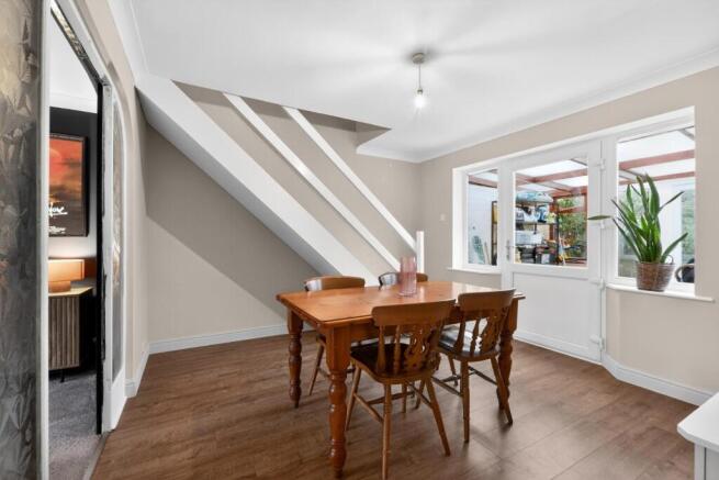 2 bed Semi-Detached Bungalow for sale Image 9