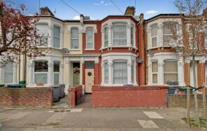 8, Leighton Gardens, London NW10 3PT