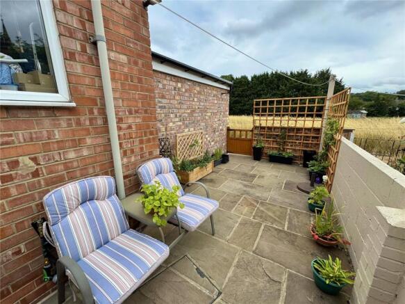2 bed Terraced for sale Image 9