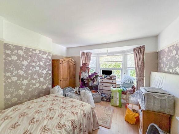 4 bed Detached for sale Image 12