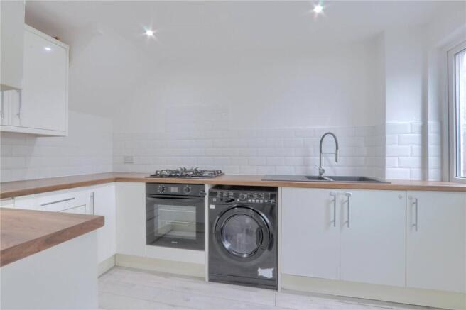 3 bed Terraced for sale Image 7