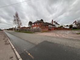 55, Dominion Road, Leicester LE3 8FE