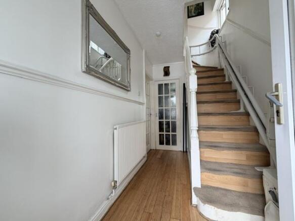 Entrance Hallway.jpeg